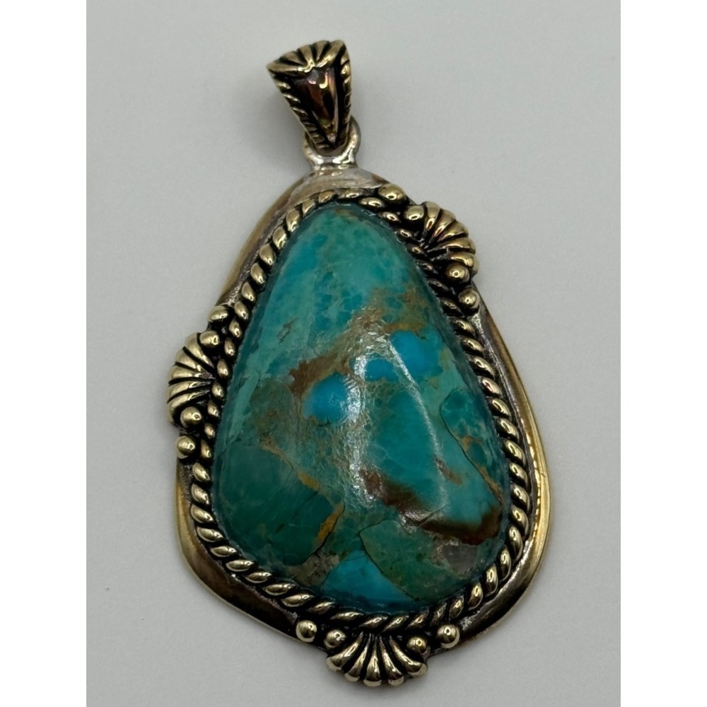 Stauer Sedona Arizona‎ Compressed Turquoise Pendant